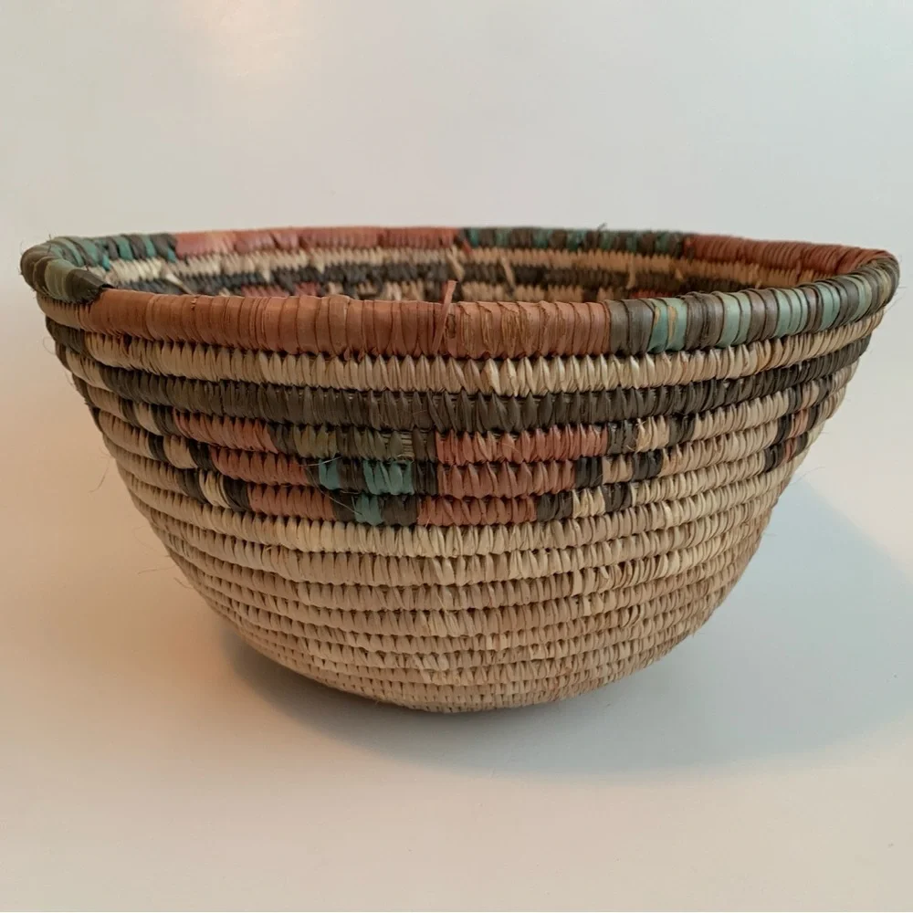 Vintage African Hausa Coiled Woven Grass Basket Bowl 11.5”
